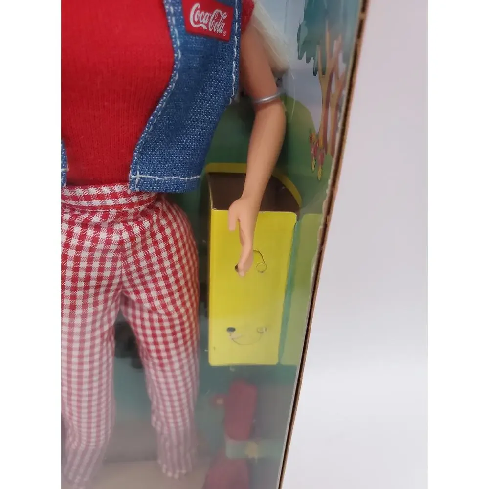 Barbie - Coca Cola Pinic Doll - 1997 #19626